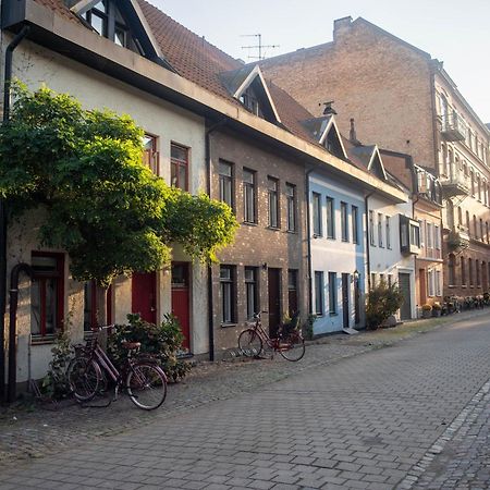 Townhouse Mitt I Centrala Malmoe المظهر الخارجي الصورة